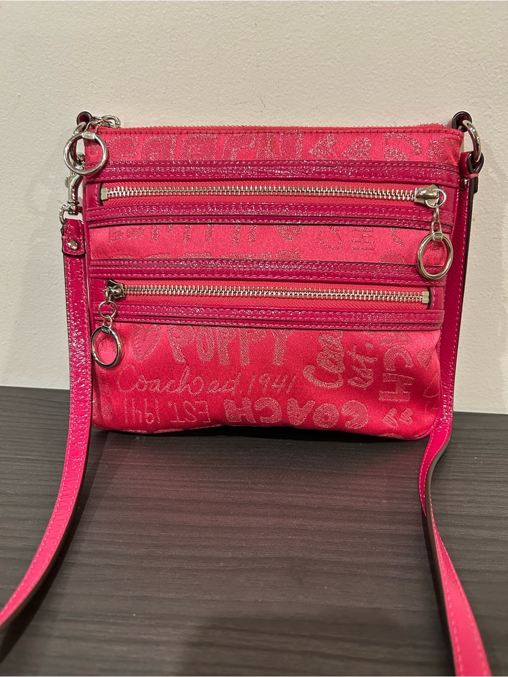 Coach Poppy Story Patch Crossbody bag EUC - Picture 10 of 11